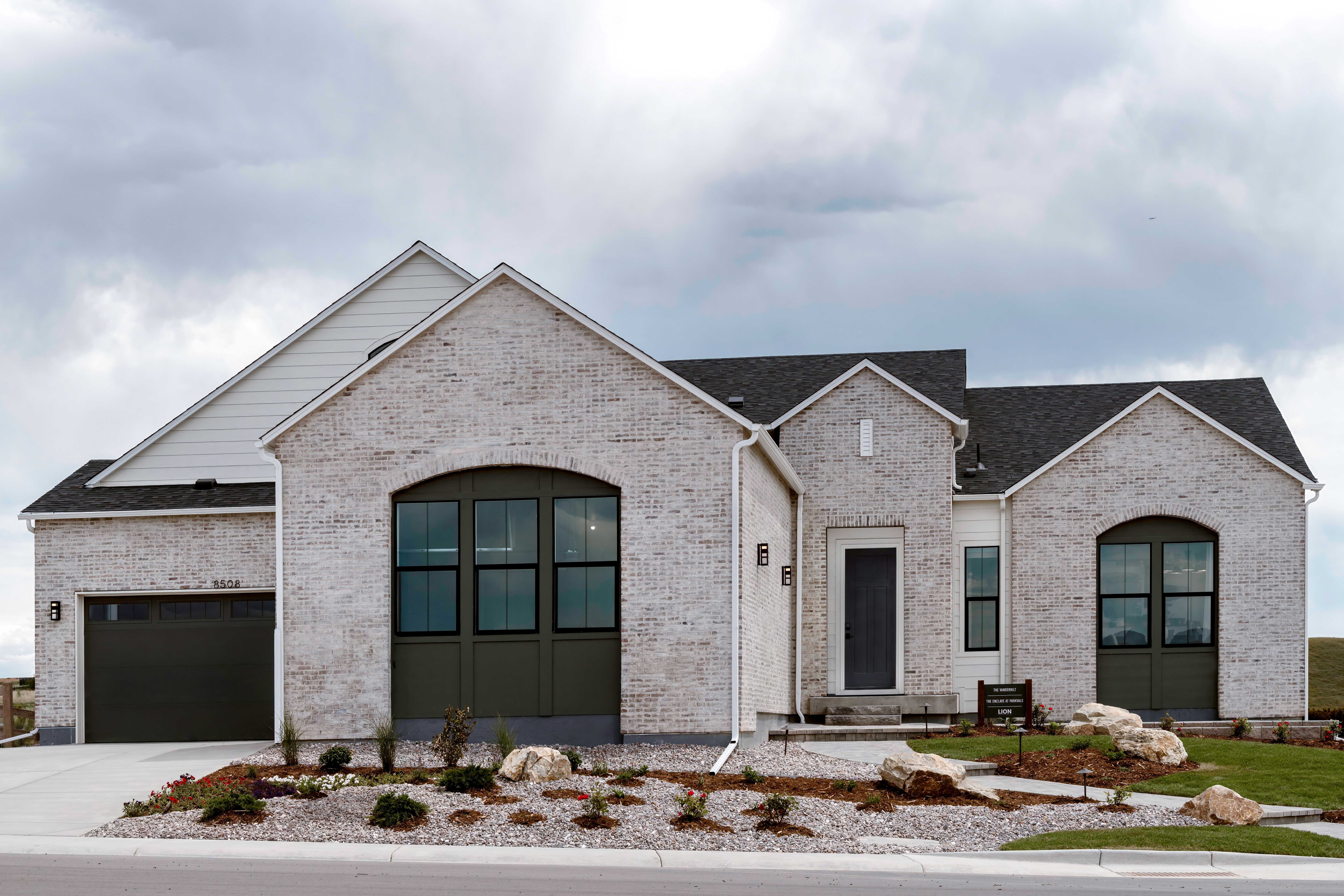 Exterior Vanderbilt-15 Web